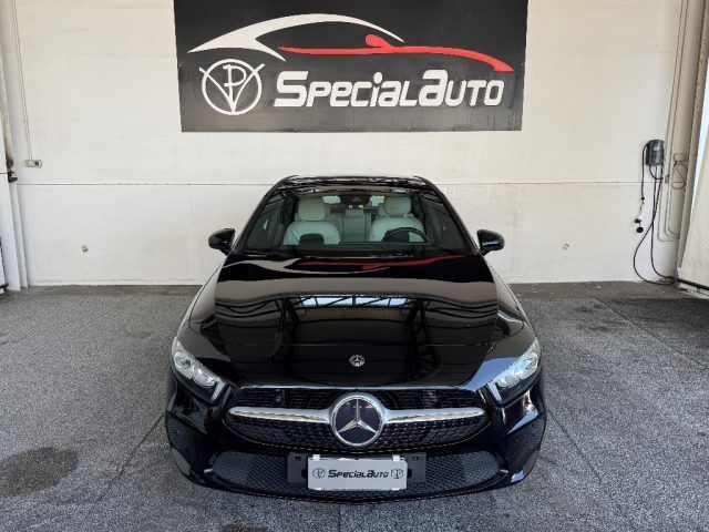 MERCEDES-BENZ MERCEDES-BENZ A 180 d Automatic Premium diesel