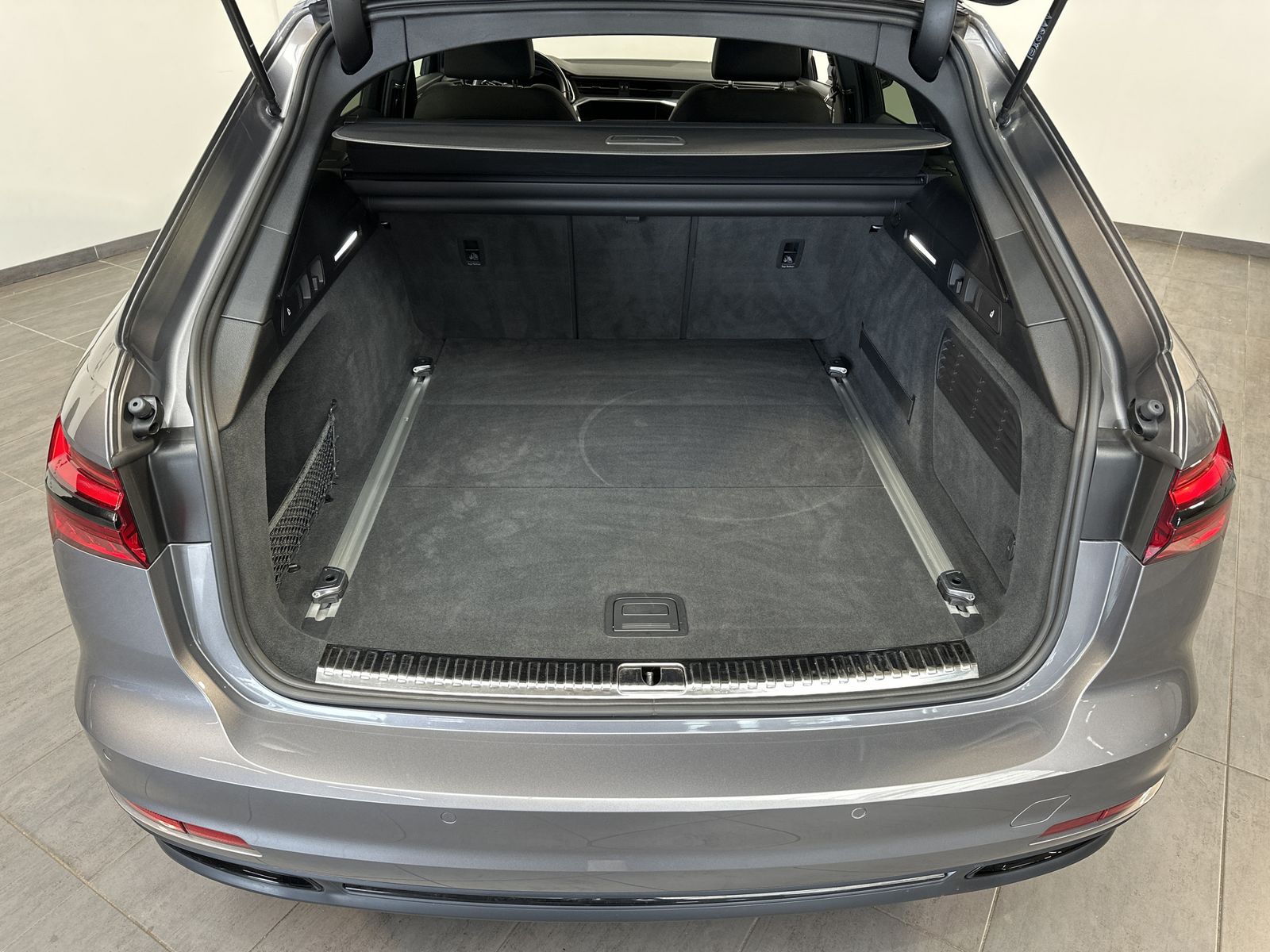 Fahrzeugabbildung Audi A6 40 TDI Quattro Sport NAV+LED+ACC+B&O+DIGDISPL