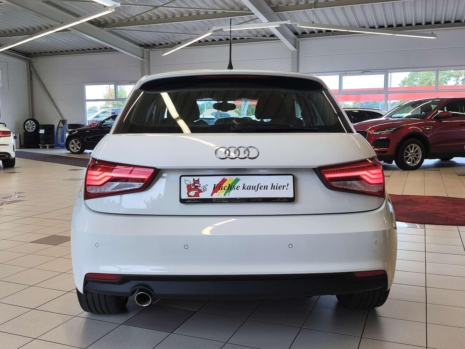 Fahrzeugabbildung Audi A1 1.6 TDI Sport/Xenon/MMI/Teilleder/17´´ 85 ...