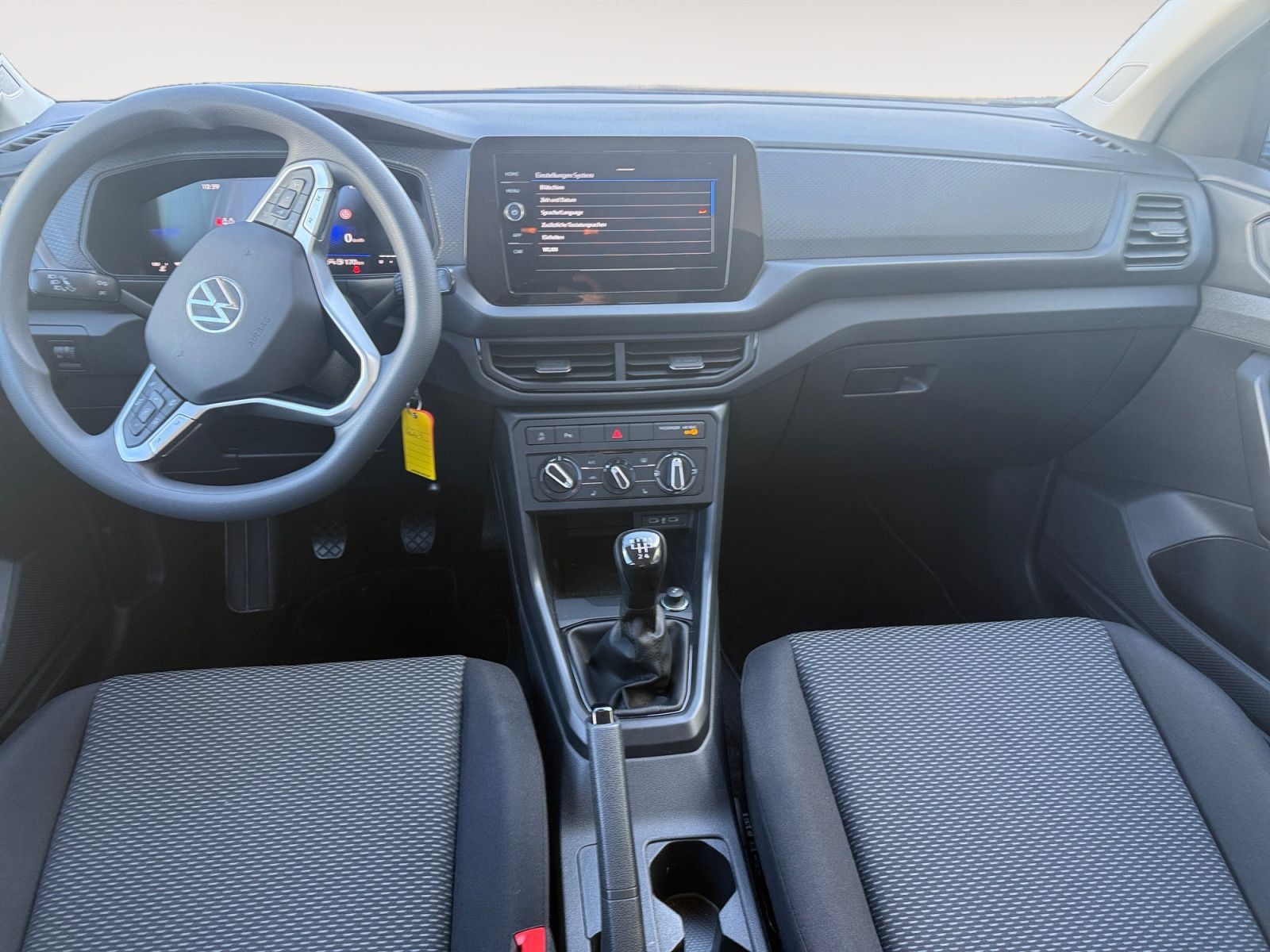 Volkswagen T-Cross - Bild 11