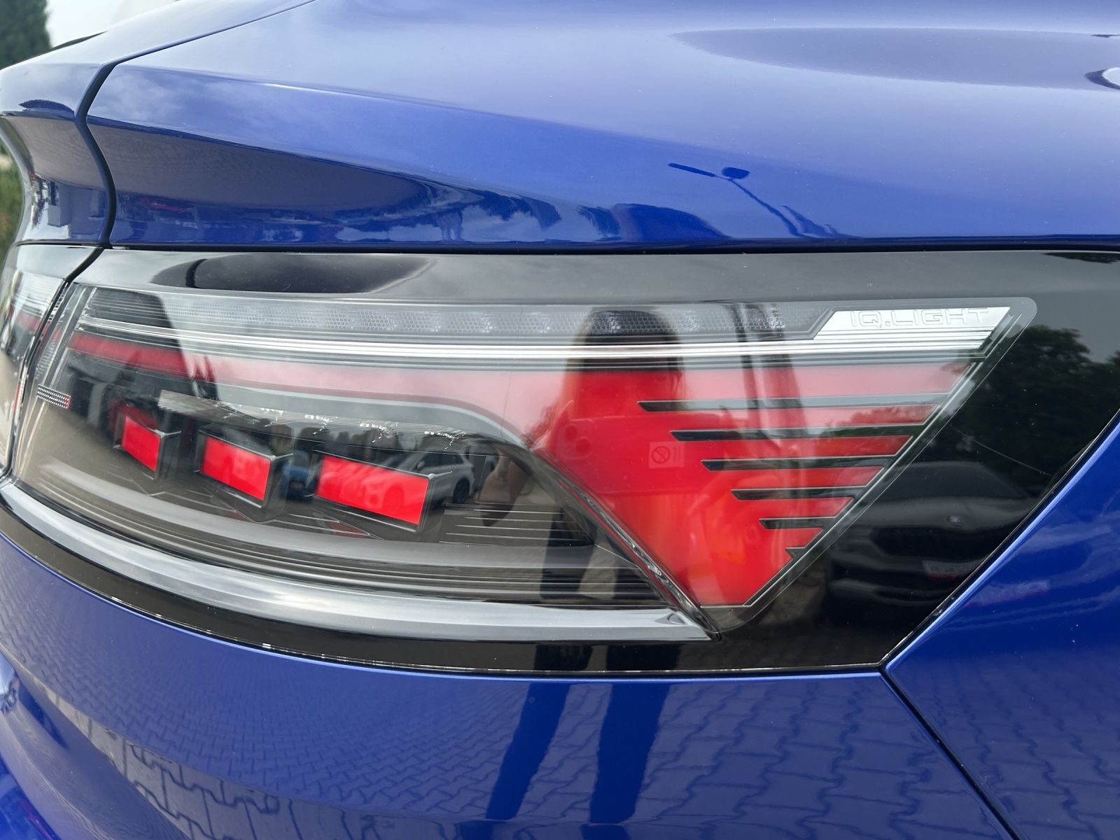Fahrzeugabbildung Volkswagen Arteon SB TSI R-Line DSG LED Navi AID Leder ACC
