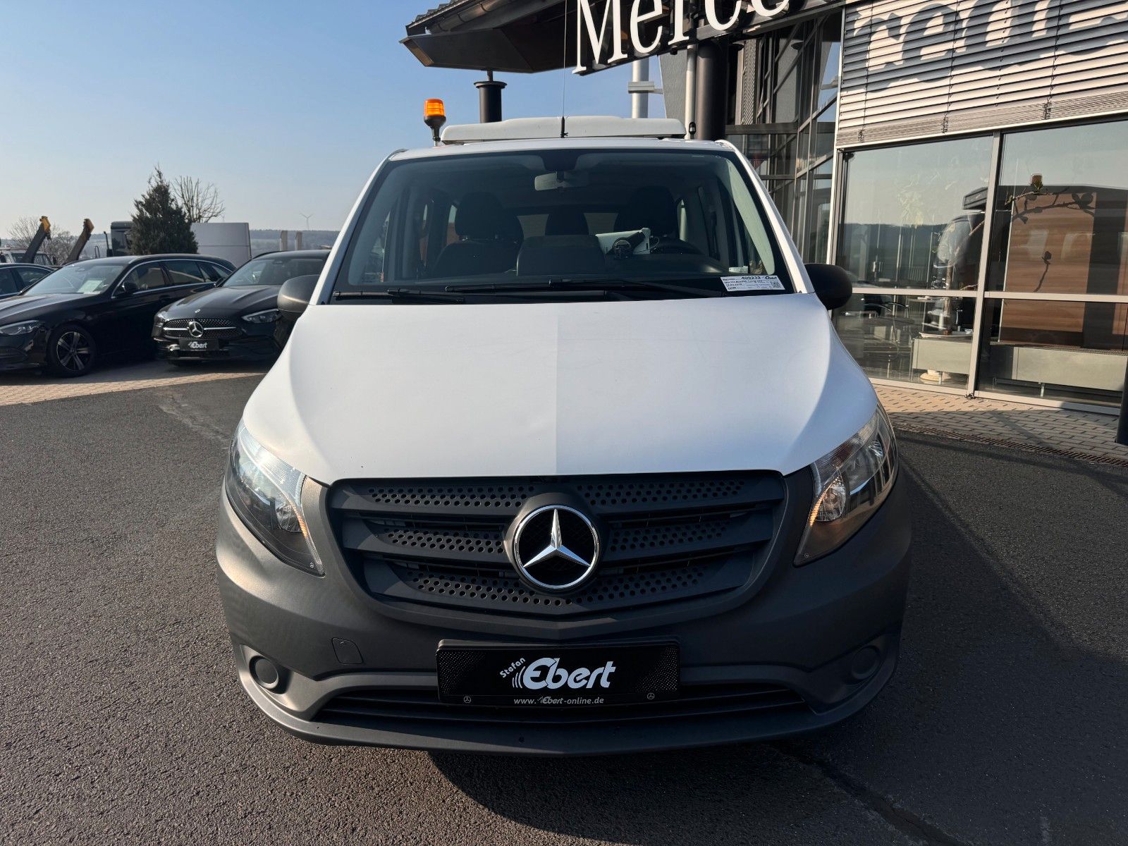 Fahrzeugabbildung Mercedes-Benz Vito 111 CDI Tourer Begleitfahrzeug BF3+ / WVZ