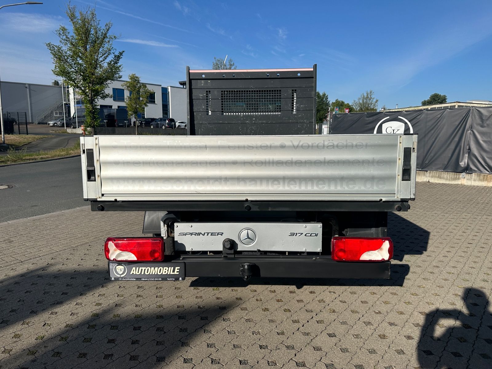 Fahrzeugabbildung Mercedes-Benz Sprinter III PritscheDoKa RWD317/7Sitze/Navi/AHK