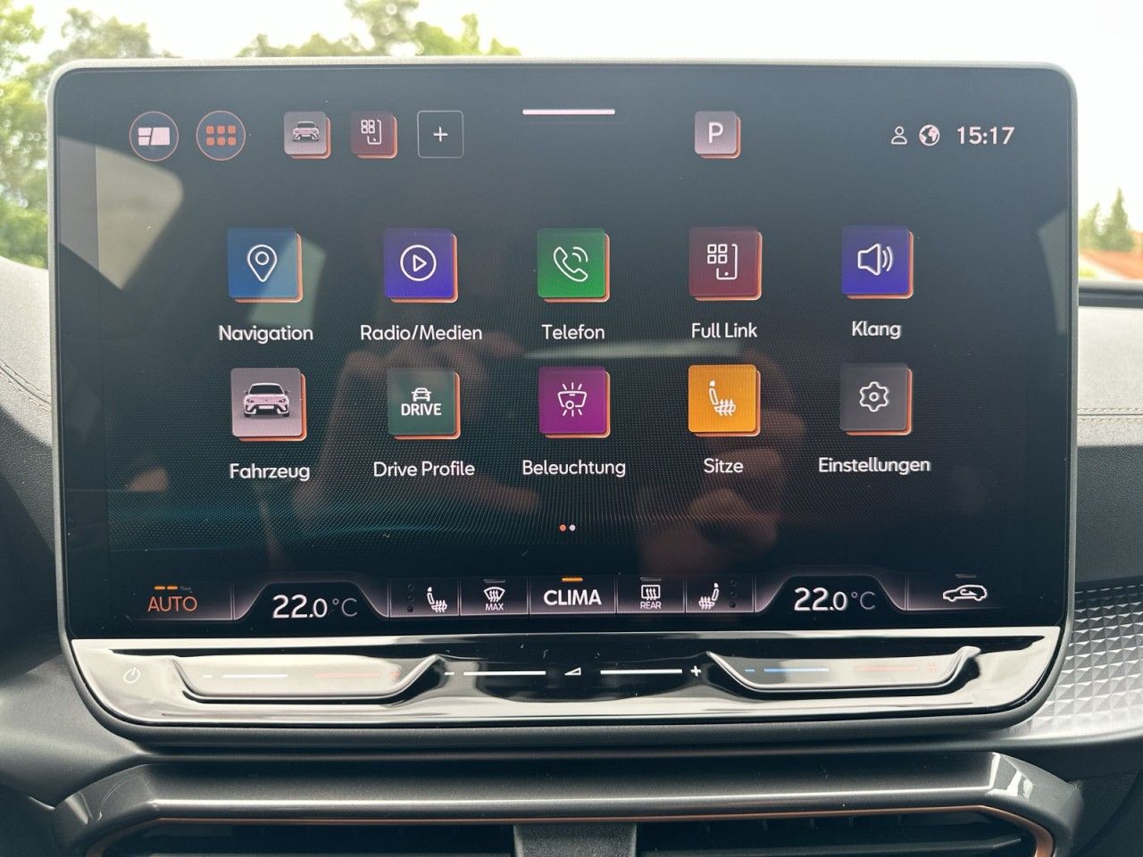 Fahrzeugabbildung CUPRA Leon 1.5 eTSI 7-Gang-DSG