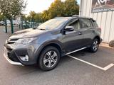Toyota RAV 4 2,0-l-VVT-i Comfort 4x4 - Toyota RAV 4: Allradantrieb