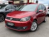 Volkswagen Touran Cup*TEMPOMAT*KLIMA*SHZ*AHK*1HAND*7SITZER - VW Touran in Wuppertal