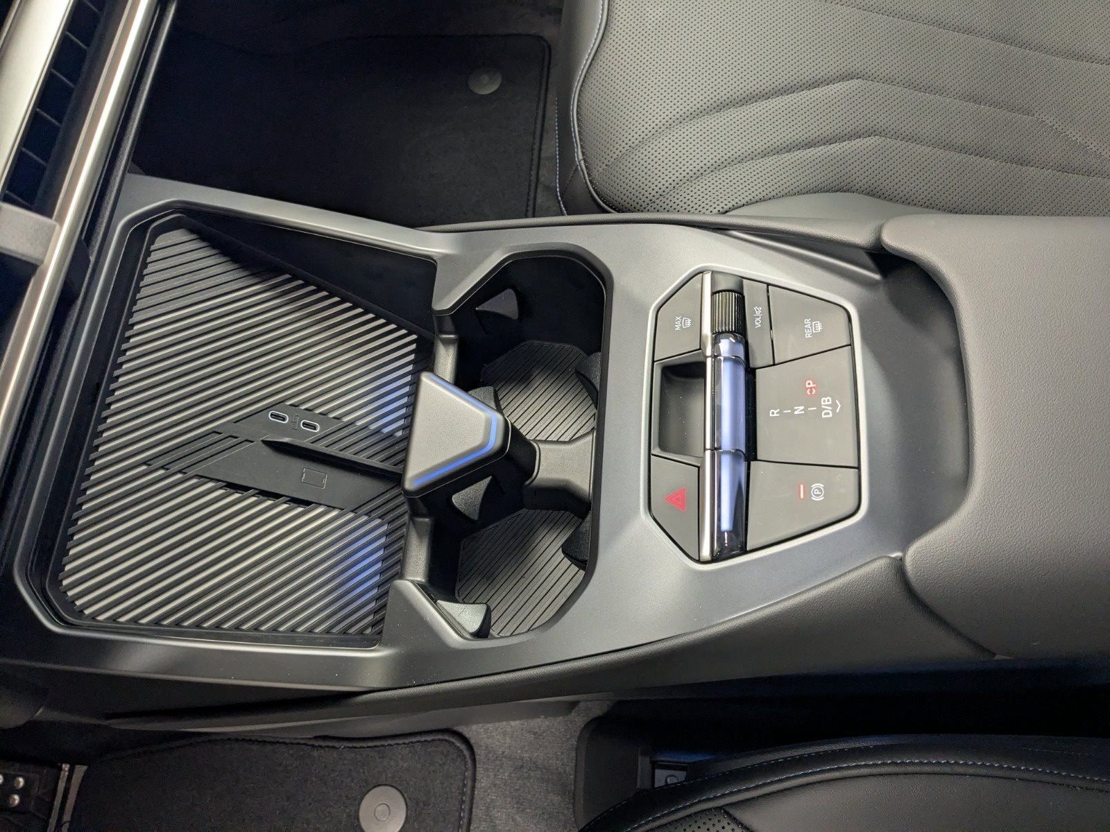 BMW iX3 - Bild 13