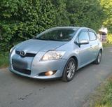Toyota Auris 2.0 d - Toyota Auris in Mainz