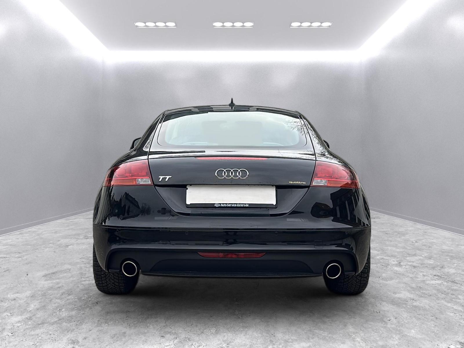 Audi TT Coupe quattro