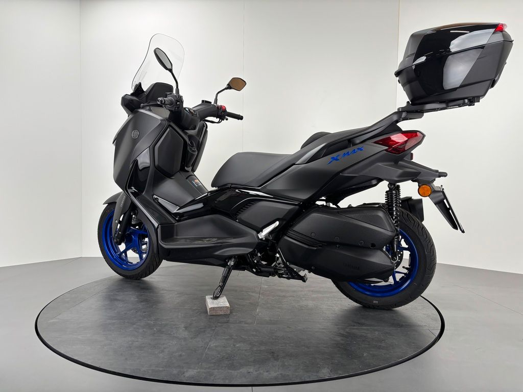Fahrzeugabbildung Yamaha X MAX 300 *MJ 2025 MIT TOPCASE*