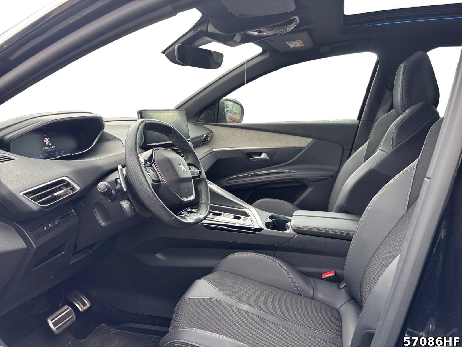 Fahrzeugabbildung Peugeot 3008 GT +SHZ+ALLWETTER+PANO+ALCANTARA+AHK+LED
