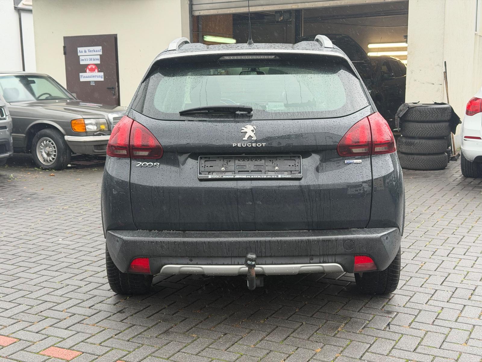 Peugeot 2008 1.2*ZAHNRIEMEN+BREMSEN VORNE NEU*TOP!*