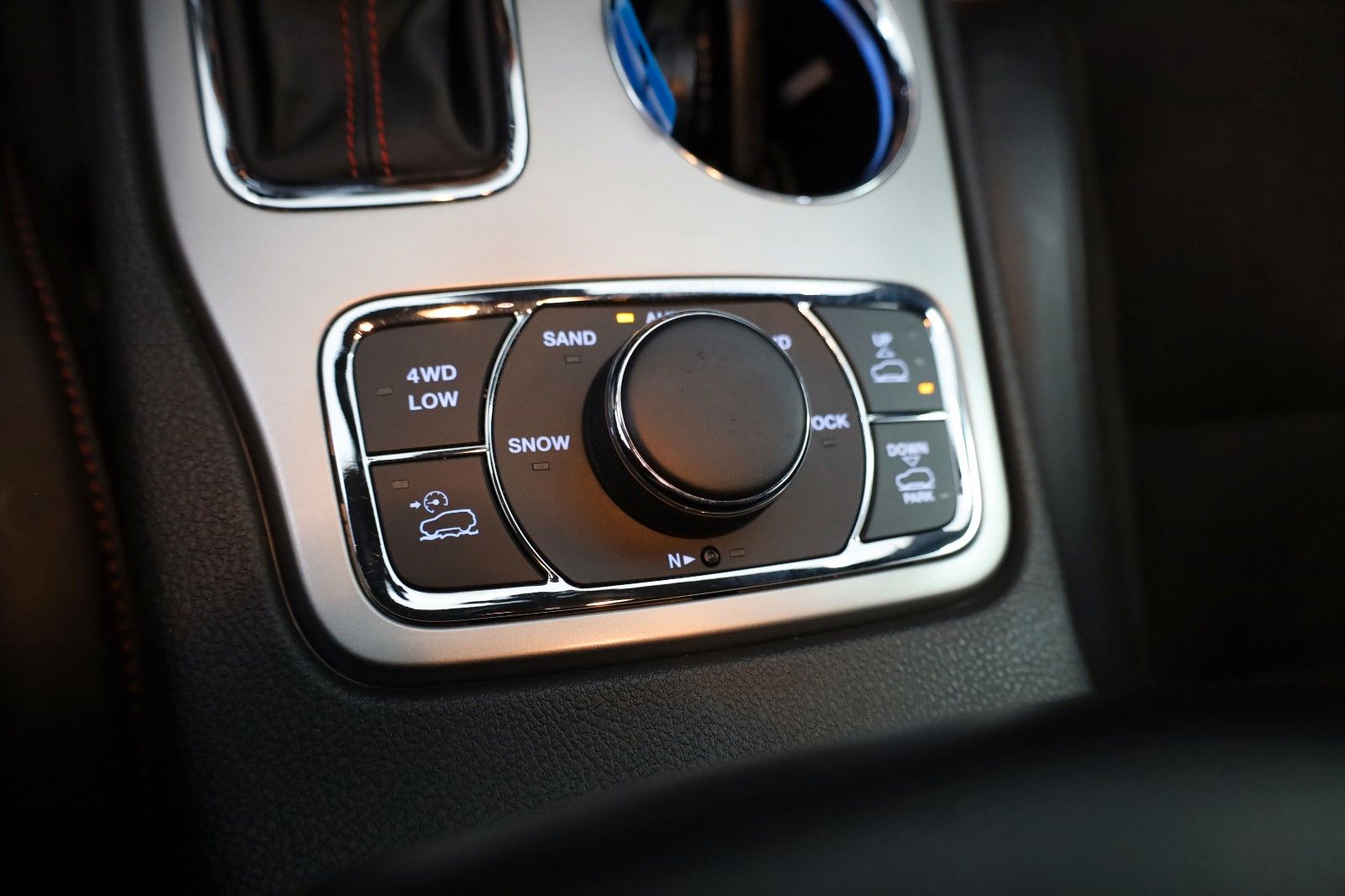 Fahrzeugabbildung Jeep Grand Cherokee Trailhawk,Navi,Sitzlüftung,Kamera