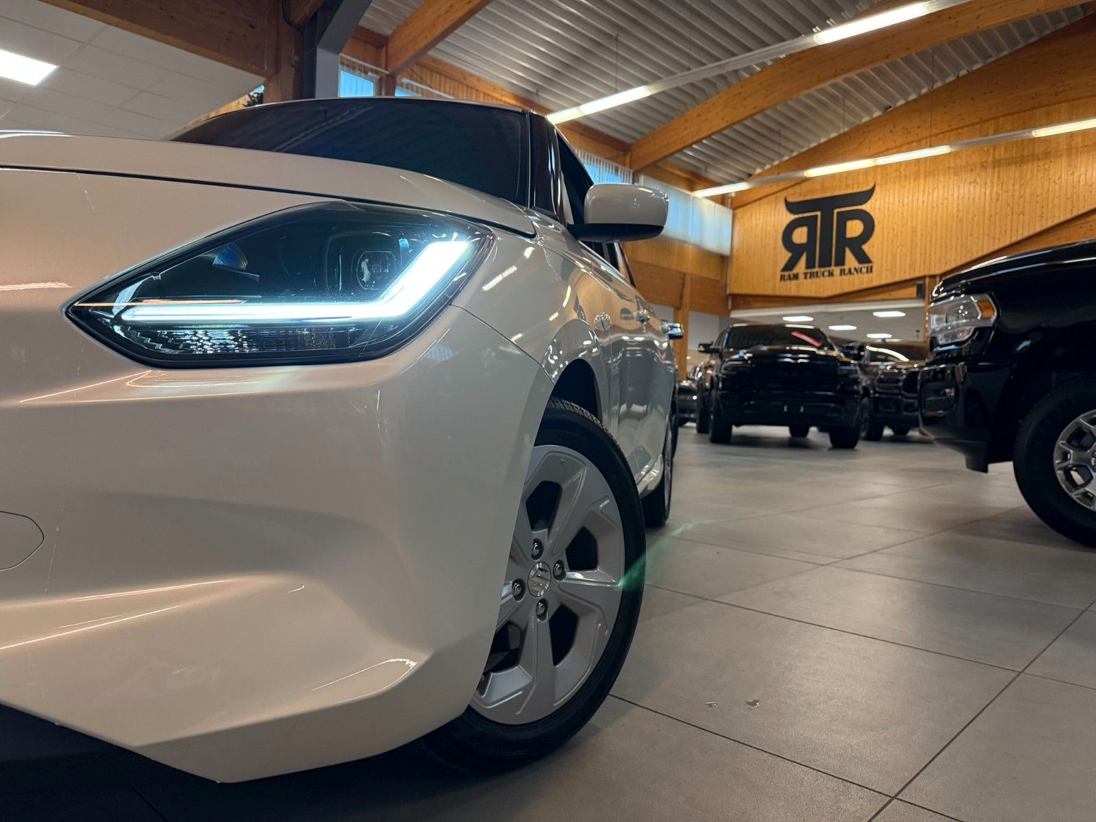 Fahrzeugabbildung Suzuki Swift Comfort *NEW2024*