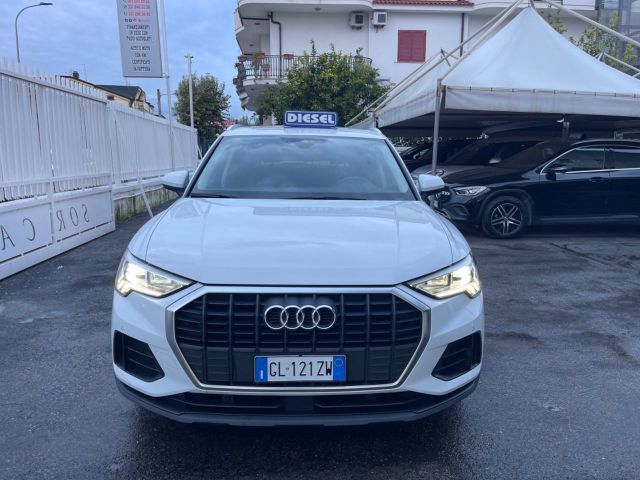 AUDI Audi Q3 35 TDI S tronic Business Advanced KM CER