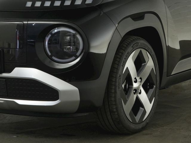 INSTER PRIME 49kWH+NAVI+360 GRAD KAMERA+VOLL LED