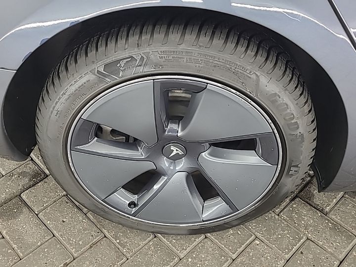 Tesla Model 3 Standard RWD Plus 90.5% SoH FACELIFT [ L imagem 3