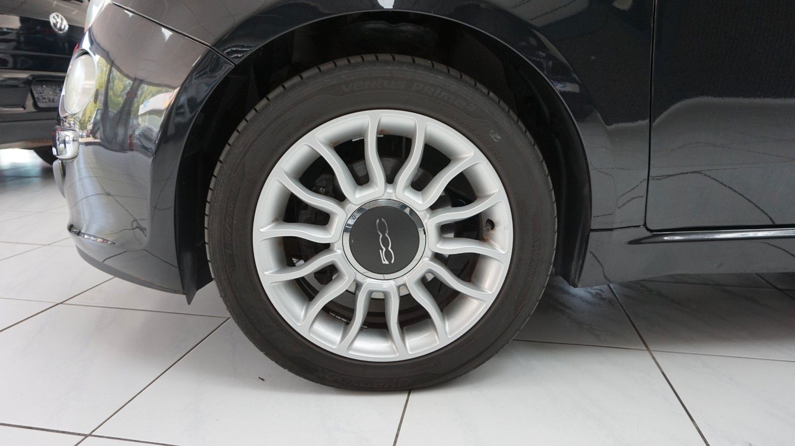 Fahrzeugabbildung Fiat 500 Lounge Cabrio  Scheckh. gepfl. TÜV neu