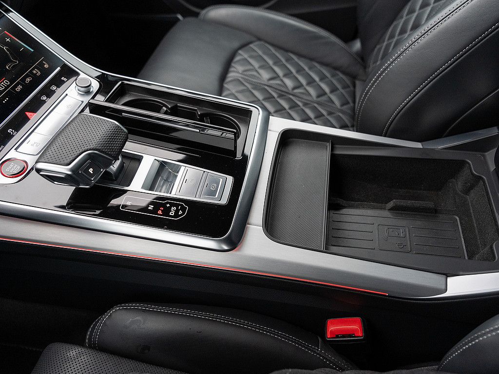 Fahrzeugabbildung Audi SQ8 4.0 TDI quattro LEDER B&O SHZ PANO HUD