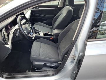 Volkswagen Golf - 11