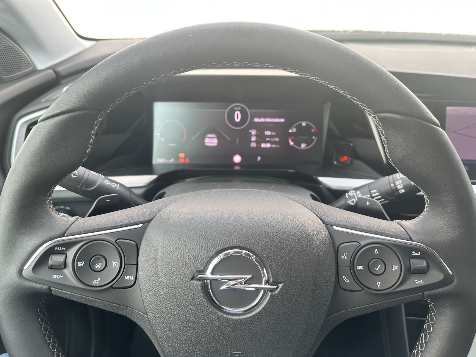 Fahrzeugabbildung Opel Grandland Elegance Ultimate-Pack*Navi*Automatik