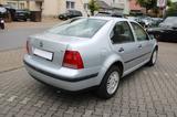 Volkswagen Bora 1.6*LIMO*KLIMA*ALU*SERVO*ALU*TÜV 07-2026* - Volkswagen Bora aus 2001: 2.0