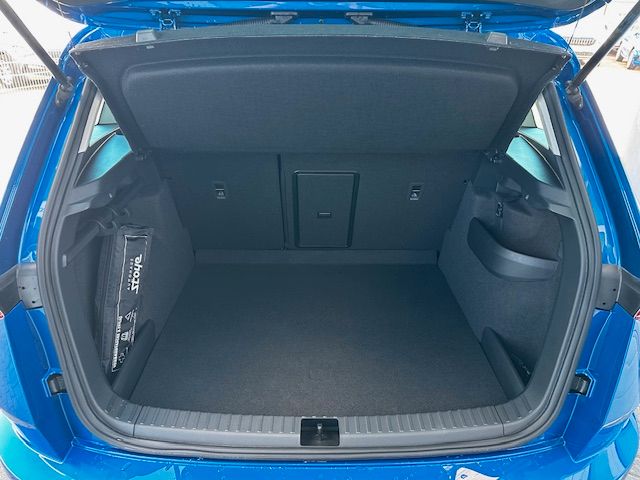 Karoq Selection AHK;LED;PDC;CARPLAYSHZ