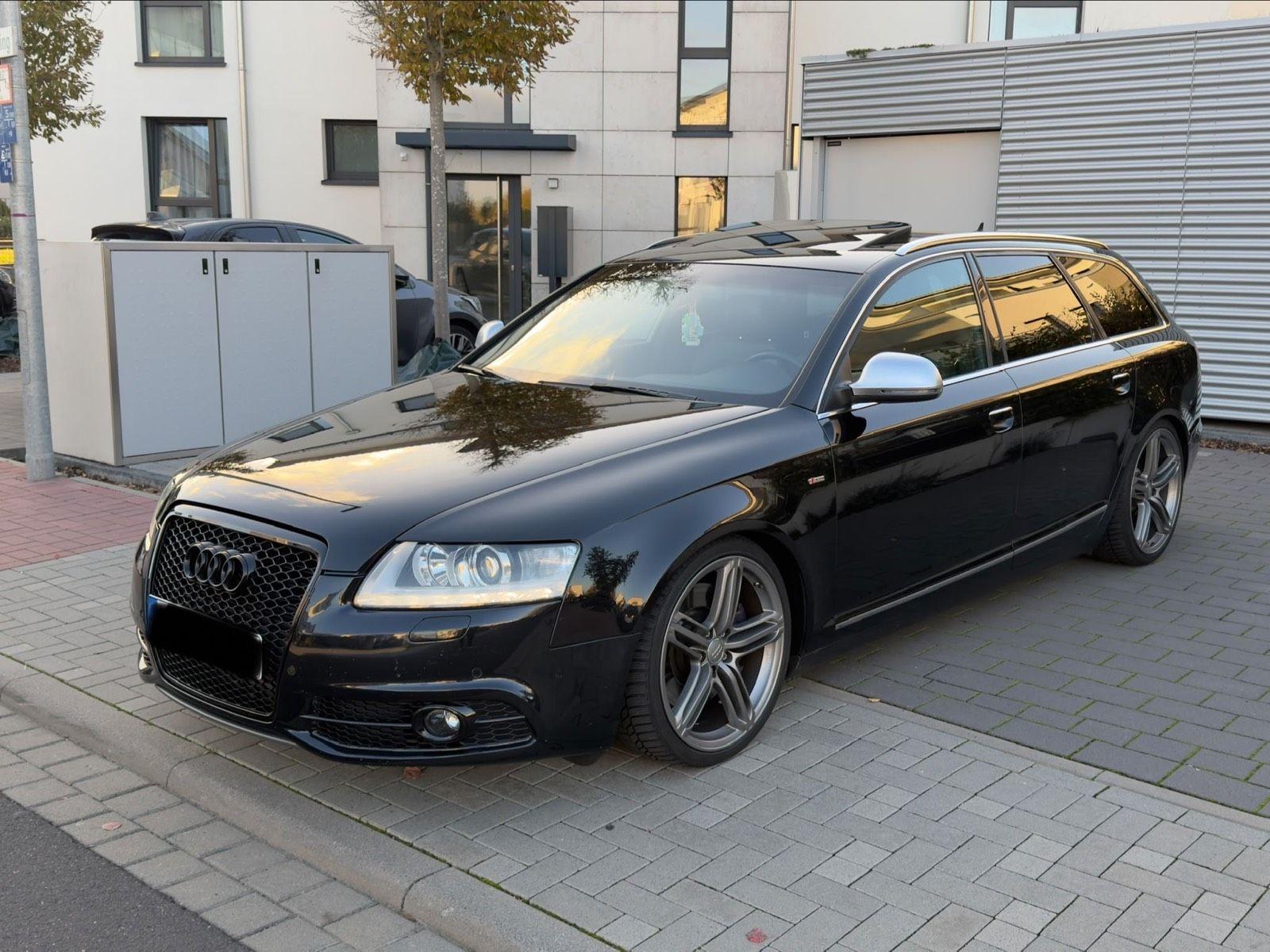 Audi A6 2010 — rear view