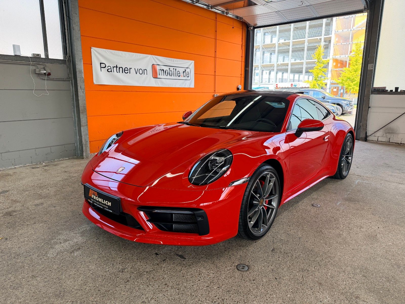 PORSCHE 992 Carrera S Sportdesign Chrono Klappe Approved