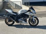 Suzuki SUZUKI SV 1000 S - FAHRBEREIT! UNFALLFAHRZEUG - SUZUKI SV 1000