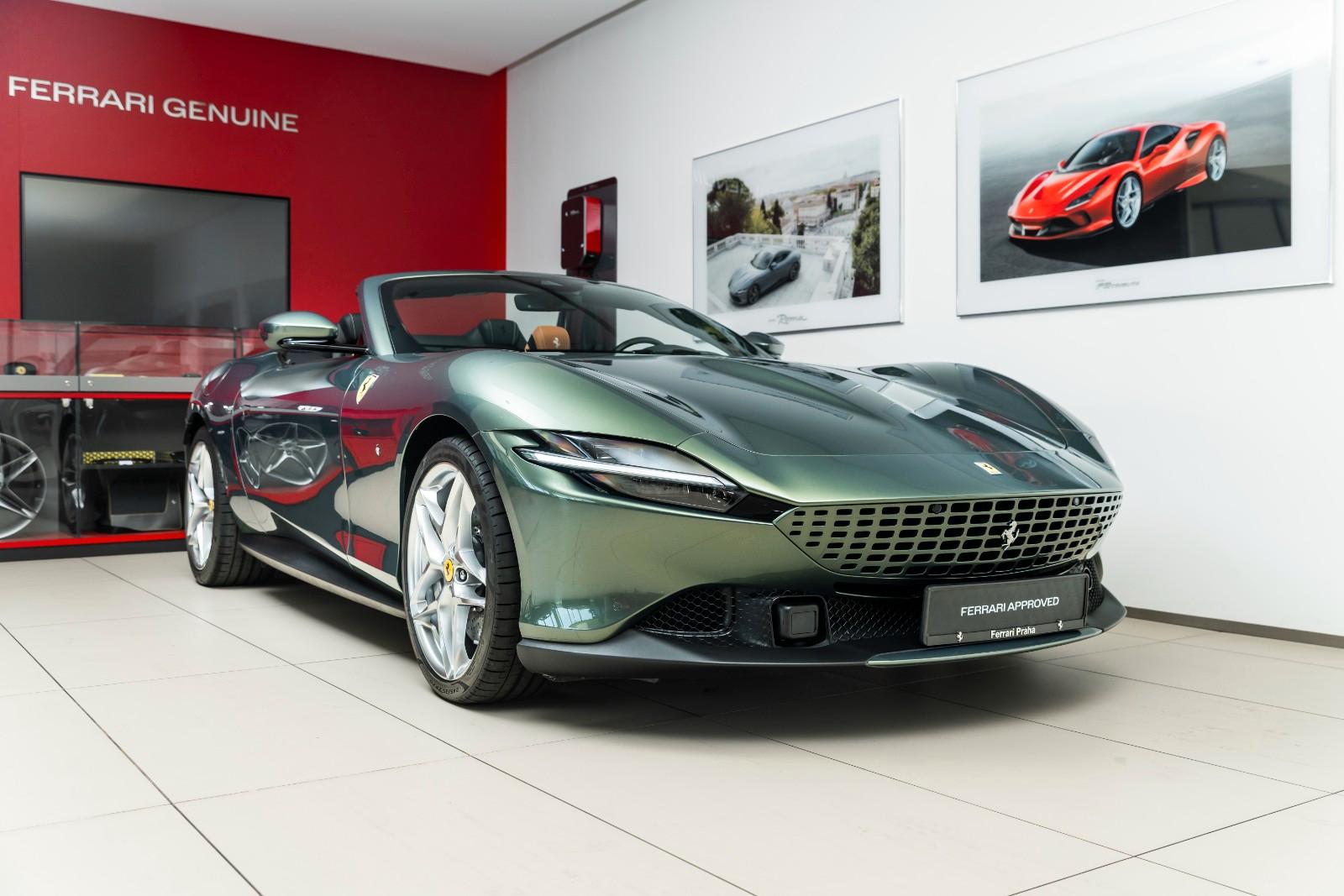 Ferrari Roma Spider