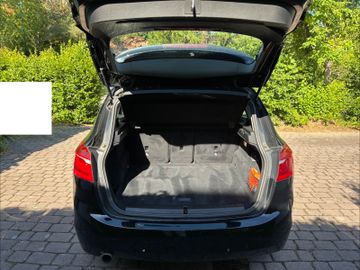 BMW 218 - 5