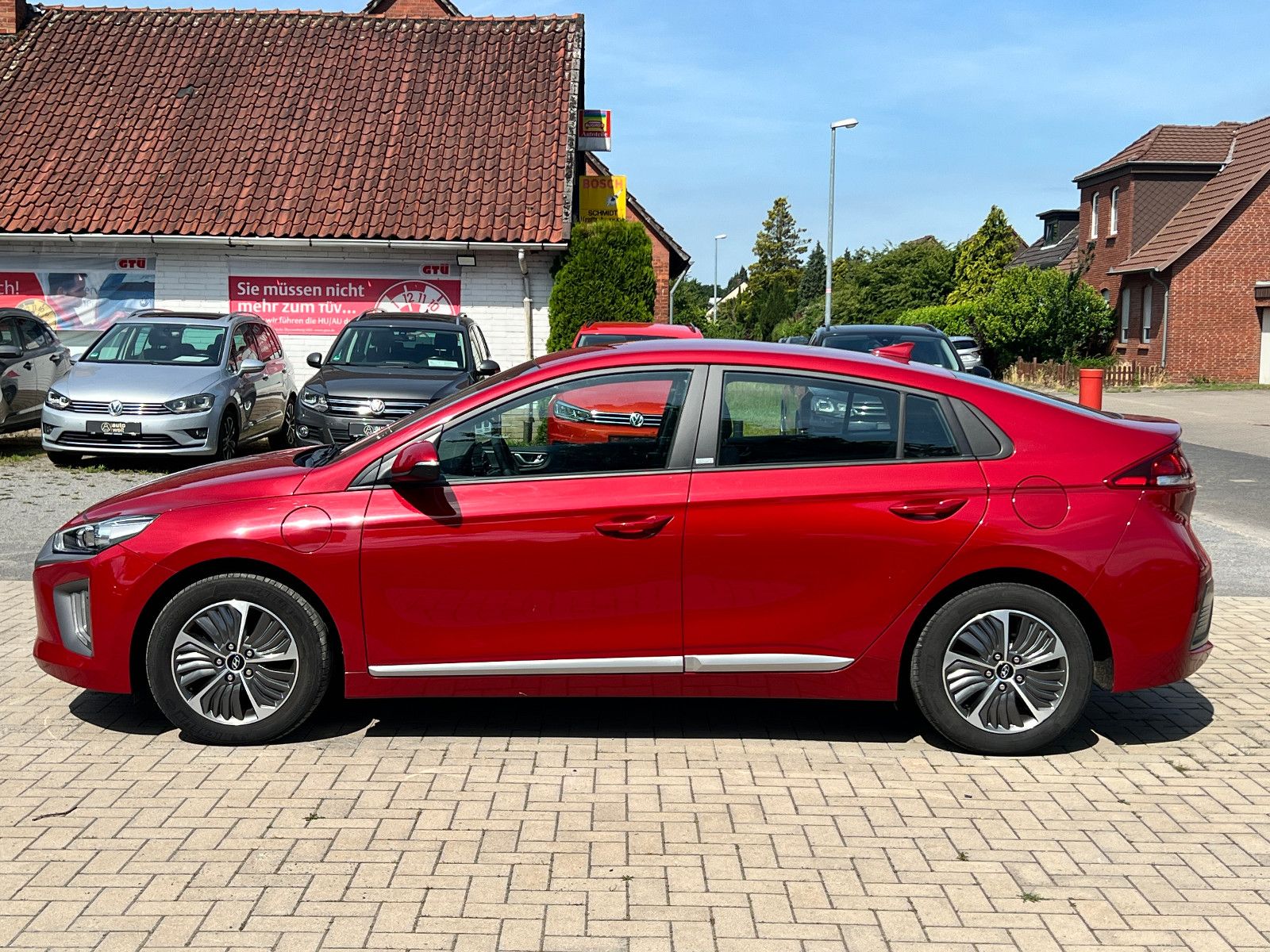 Hyundai IONIQ Hybrid, Kamera, TÜV & Bremsen neu, 1 Hand imagem 2