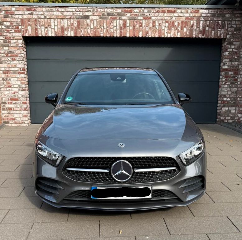 Image of Mercedes-Benz A 220