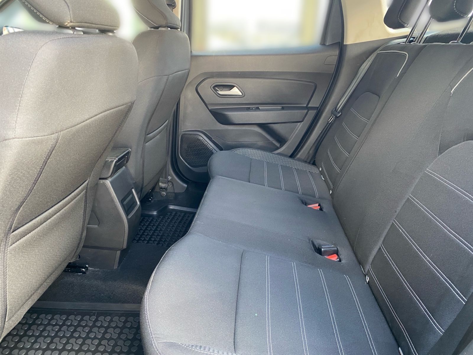 Fahrzeugabbildung Dacia Duster II 1.5 BLUE dCi 115 Journey*AHK*Allwetter