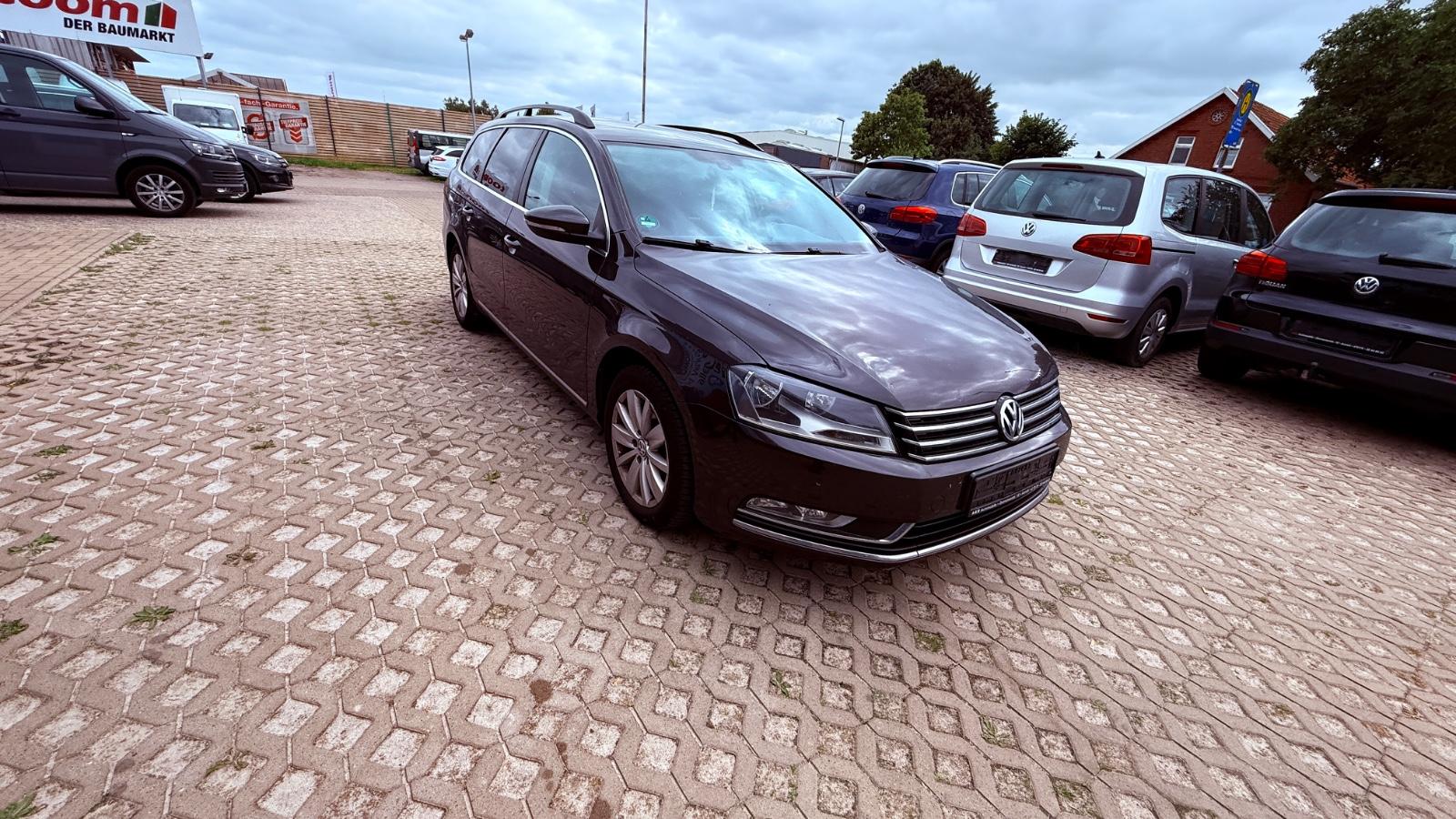 Volkswagen Passat Variant 2.0 TDI Comfortline Navi PDC AHK