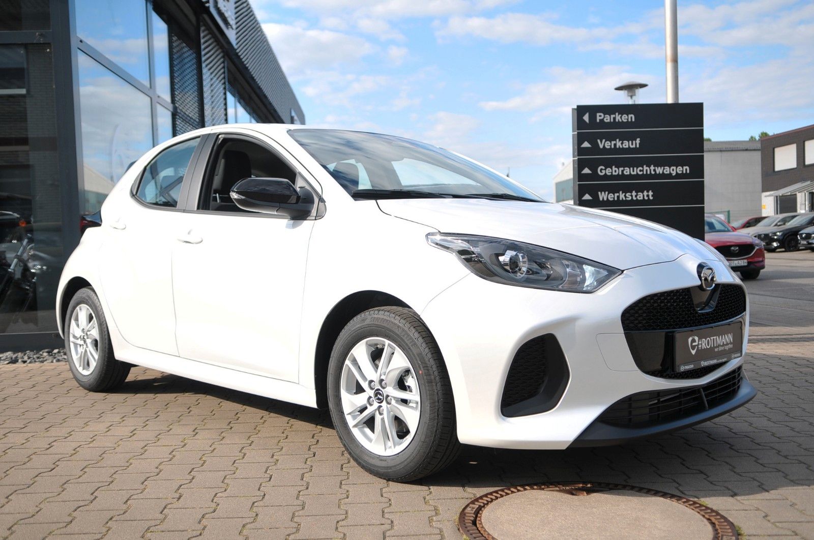 Mazda 2 Hybrid - Bild 9