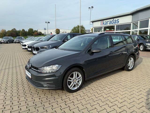 Fahrzeugabbildung Volkswagen Golf VII Variant >Navi/Klima/VW Connect<