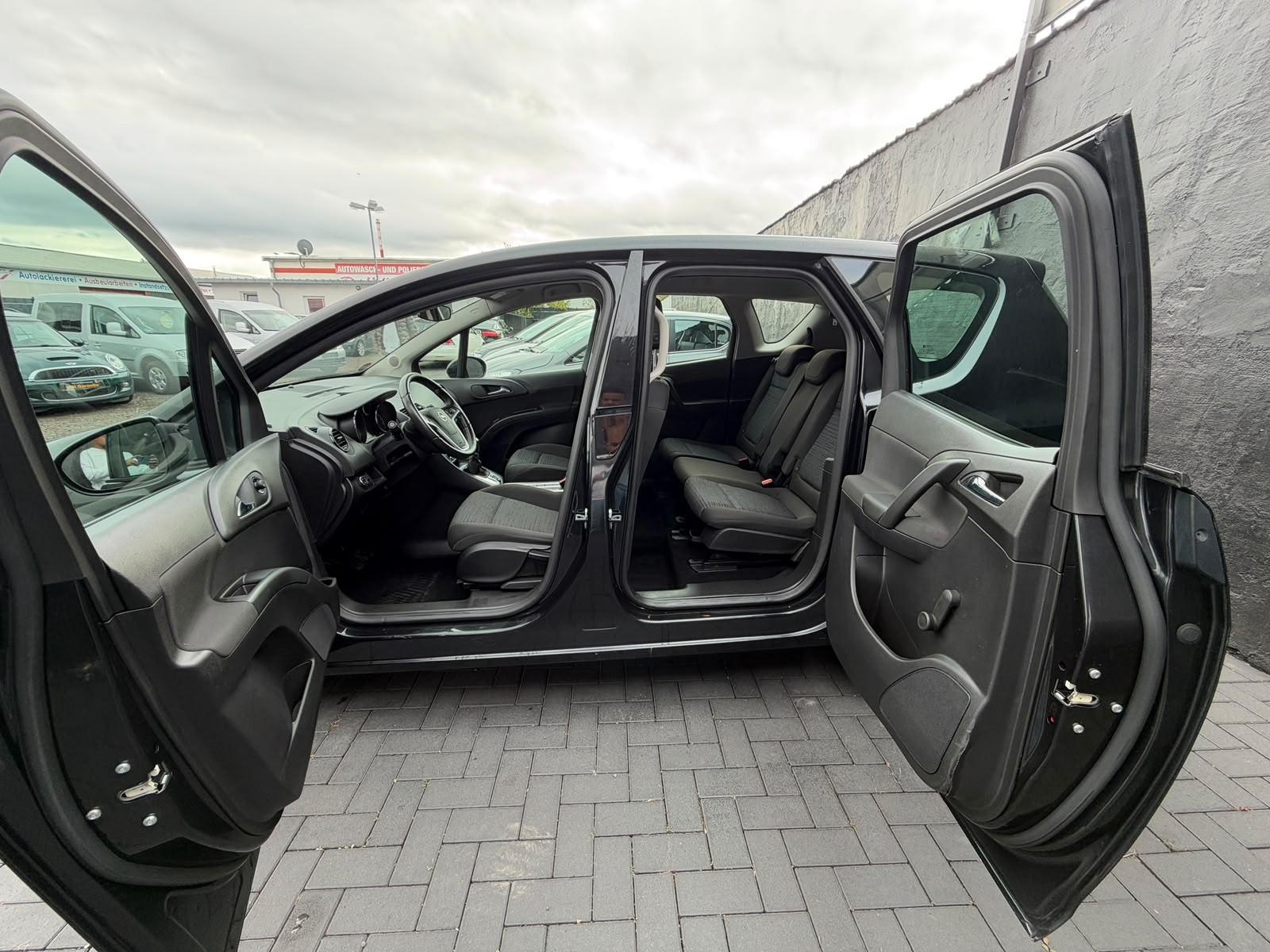 Opel Meriva 2014 — photo 13