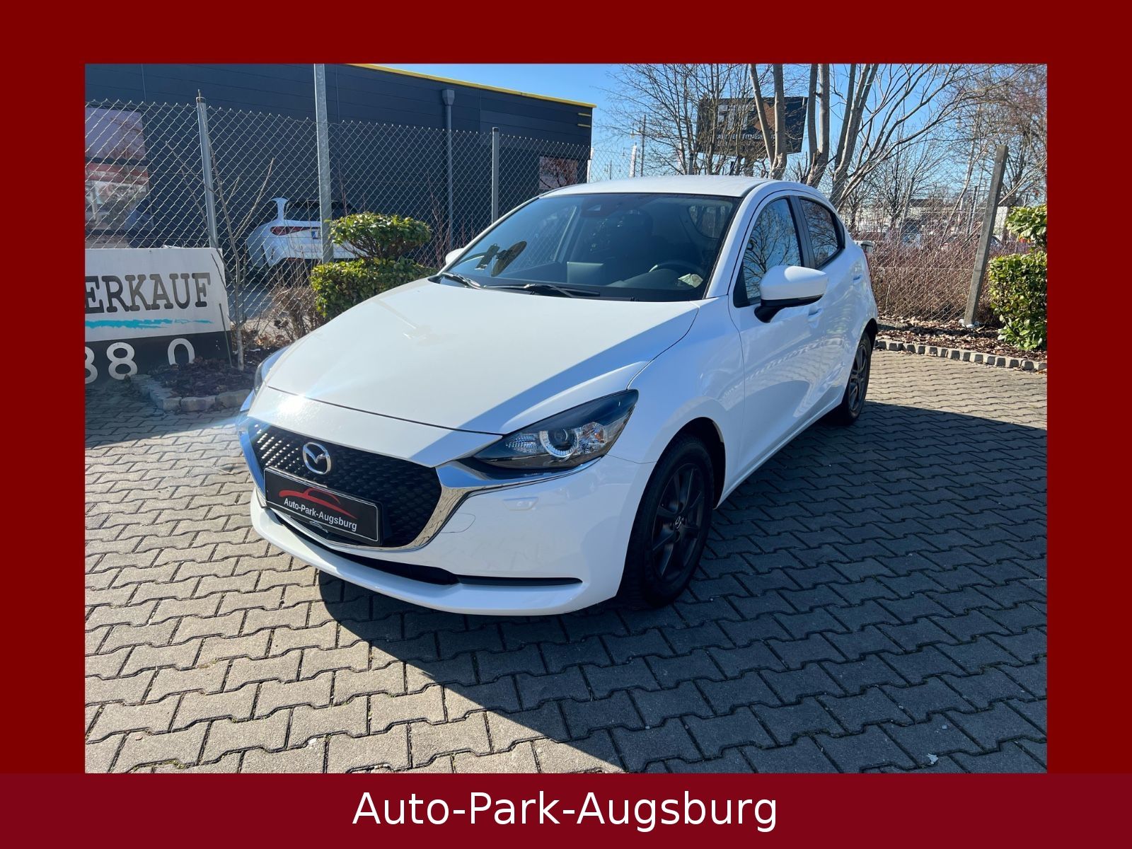 MAZDA 2