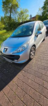 Peugeot Auto Peugeot 207 - Peugeot 207 in Karlsruhe