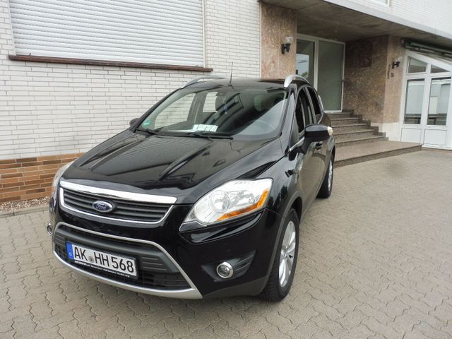 Ford Kuga Titanium 2.0 TDCi 4x4   Automatik/ Navi