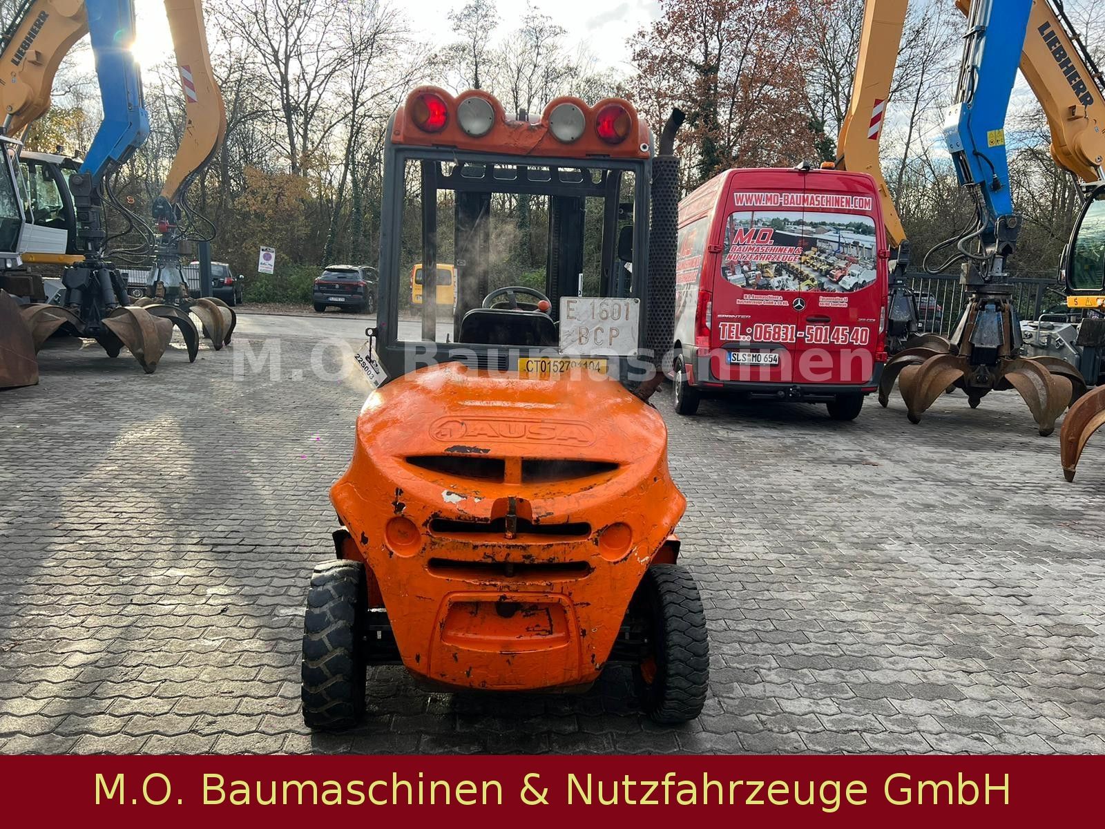 Fahrzeugabbildung AUSA CH 150 / 1,5 t / 4m / Triplex / Freihub 1,30m /