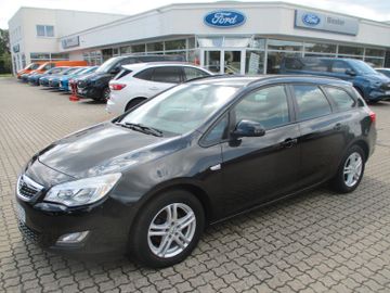 Opel Astra J Sports Tourer Selection Diesel