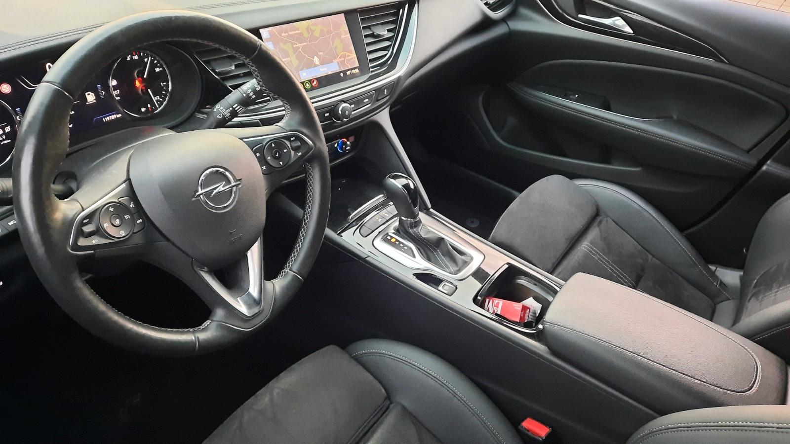 Opel Insignia B Sports Tourer 1.Hd Alcantara Led