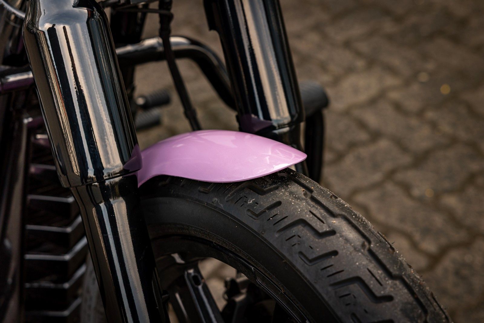 Fahrzeugabbildung Harley-Davidson Softail FXBBS Street Bob - ZARD- KURZES HECK -