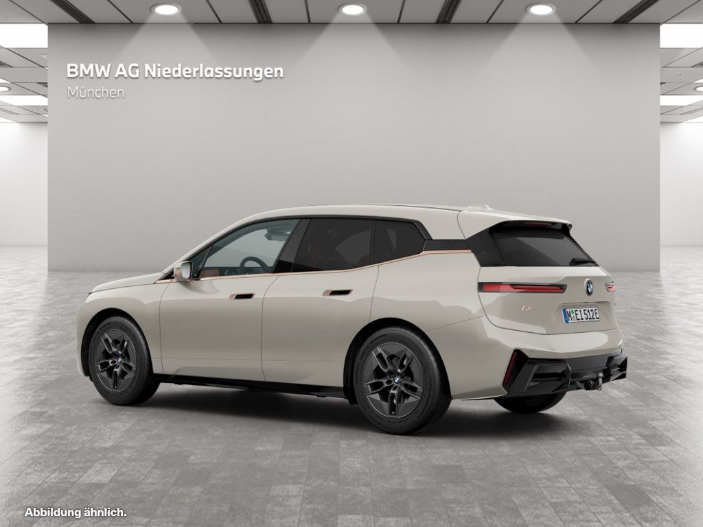 BMW iX - Bild 7