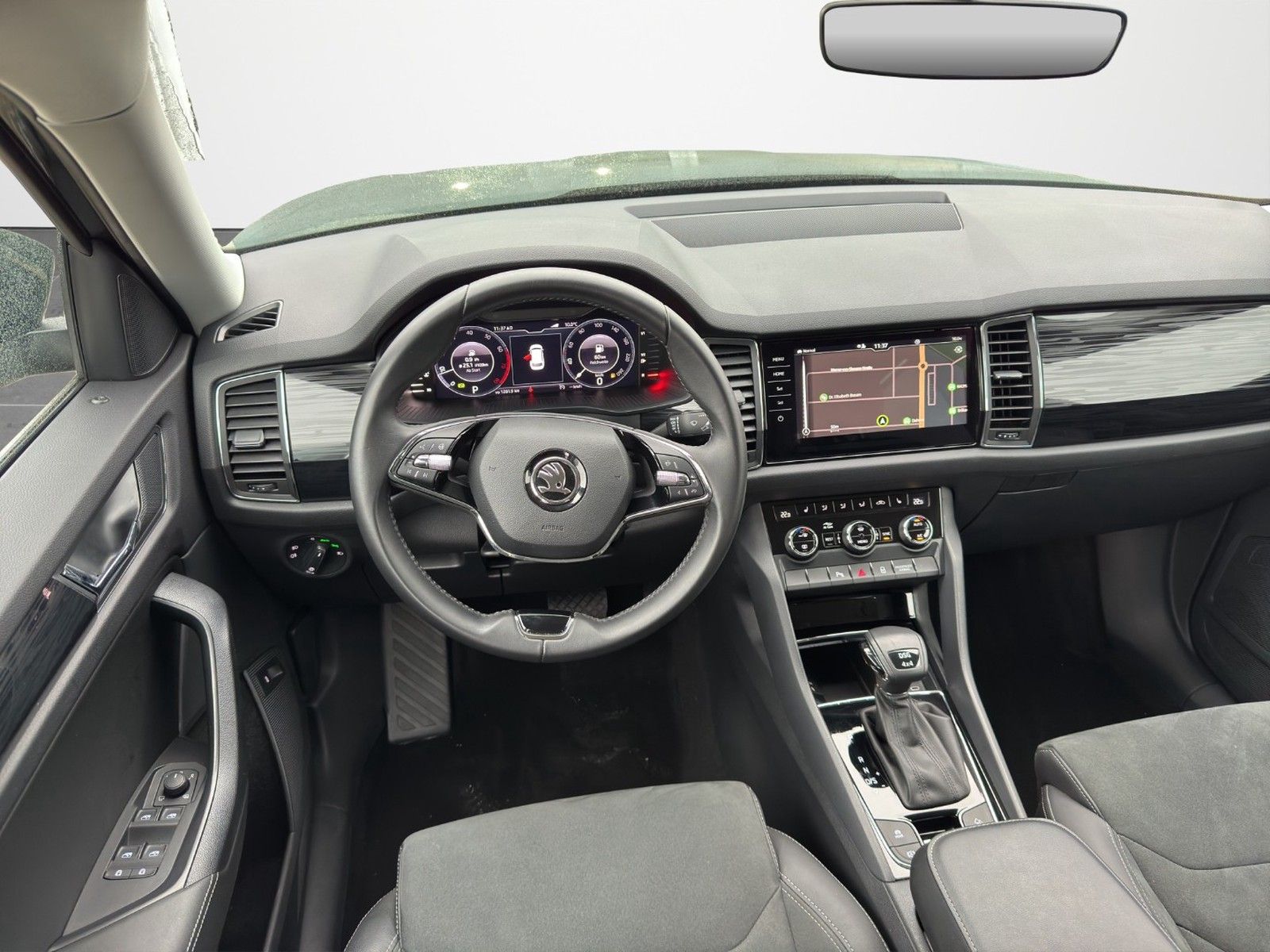 SKODA Kodiaq 2.0 TSI Style 4x4 DSG / KLIMA / ALCANTARA - Image 11