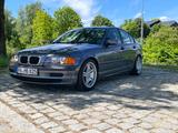 BMW 316i  E46 - BMW 316 aus 2000: 316i E46