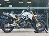 Aprilia Dorsoduro 1200 - SUPER MOTO